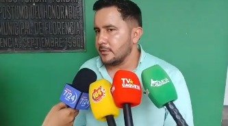 GERENTE DE AGUAS DE FLORENCIA ATENDIÓ DENUNCIA POR DETERIORO VIAL EN PALMAS DE EDÉN