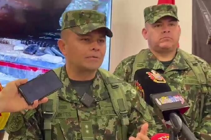 EJÉRCITO NACIONAL ASESTA CONTUNDENTE GOLPE A LOS COMANDOS DE FRONTERA EN CAQUETÁ: CAPTURADO ALIAS “PAPO”, PRINCIPAL DINAMIZADOR FINANCIERO DE LA ESTRUCTURA.