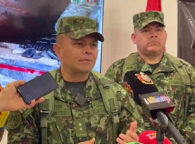 EJÉRCITO NACIONAL ASESTA CONTUNDENTE GOLPE A LOS COMANDOS DE FRONTERA EN CAQUETÁ: CAPTURADO ALIAS “PAPO”, PRINCIPAL DINAMIZADOR FINANCIERO DE LA ESTRUCTURA.